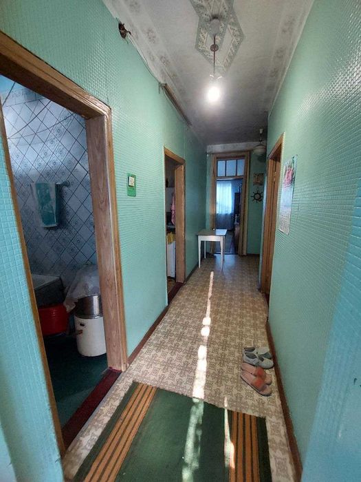 Продам 1\2 частину будинку с. Зідьки