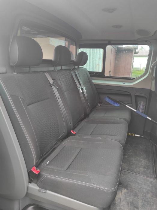 Opel Vivaro 2016 1.6 CDTI 125Km 5 osób 237tys.km