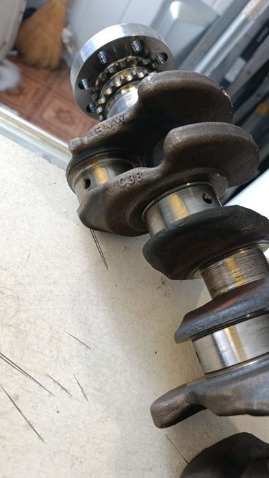 BMW коленвал N57D30B оригинал.