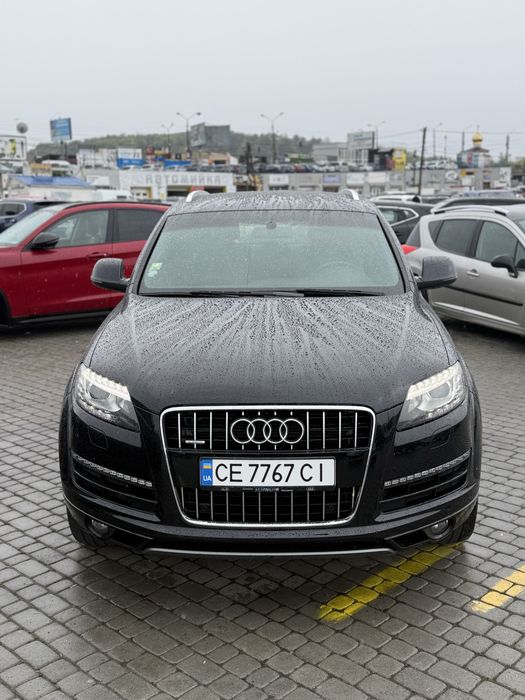 Audi Q7 S-Line Європа