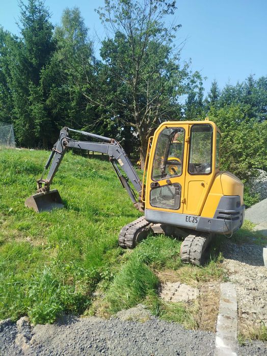 Minikoparka VOLVO EC25