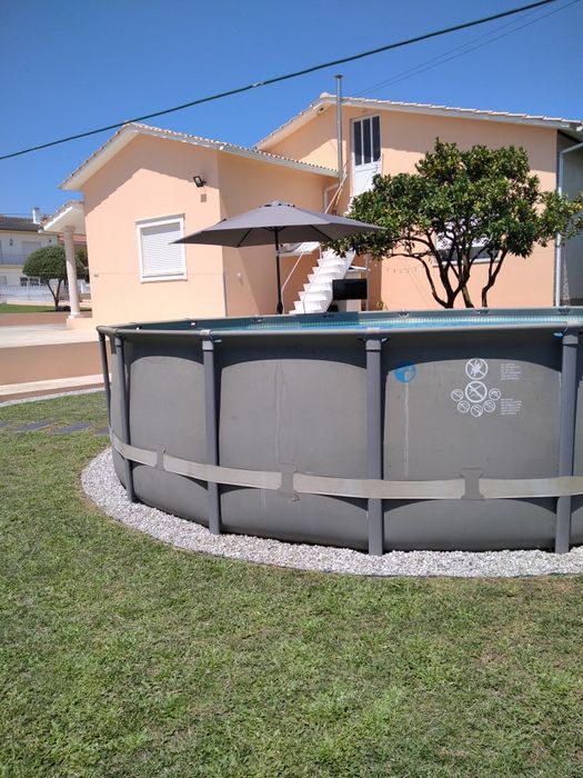 Piscina Intex 4,88 diâmetro