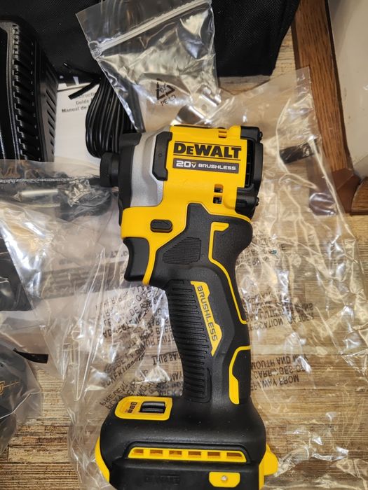 DCF850 Оригінал із США ( Мексика 2025 рік)