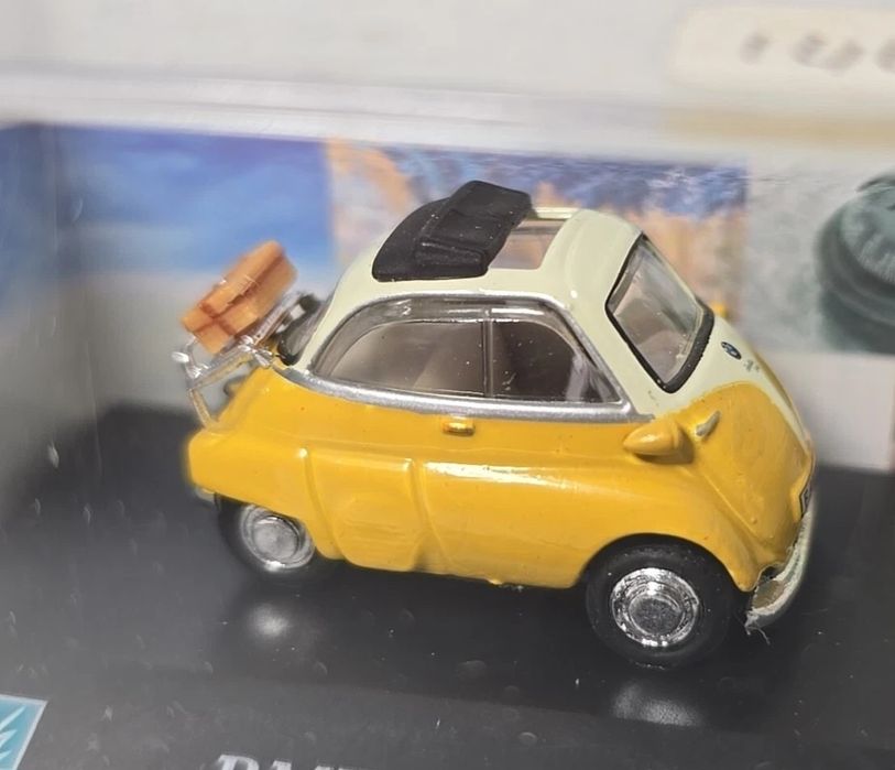 модель BMW Isetta 250