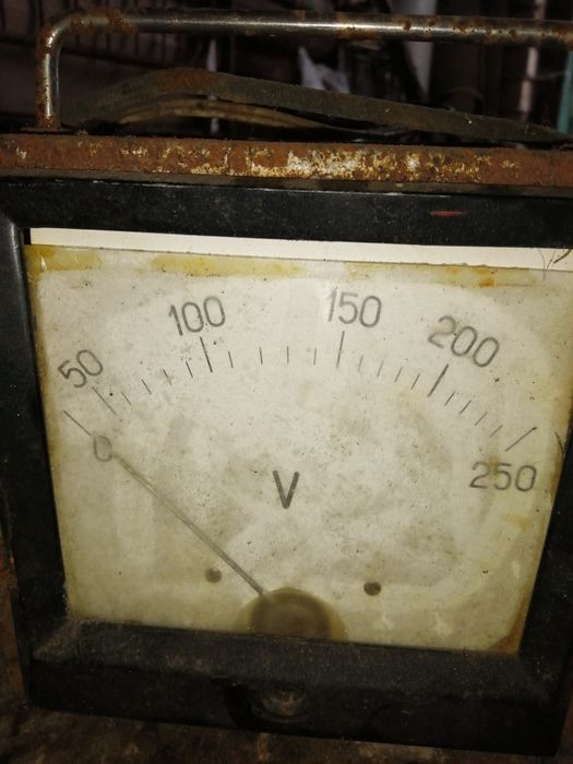 Стабілізатор напруги