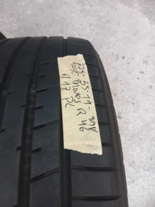 4 Pneus 225/55R19 Toyo