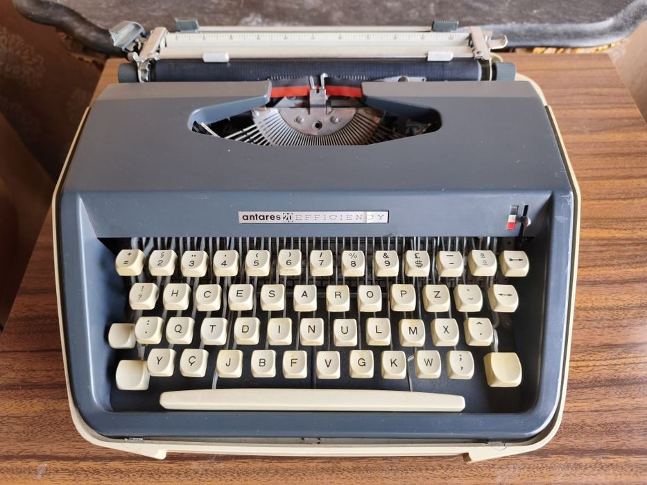 Máquina de escrever