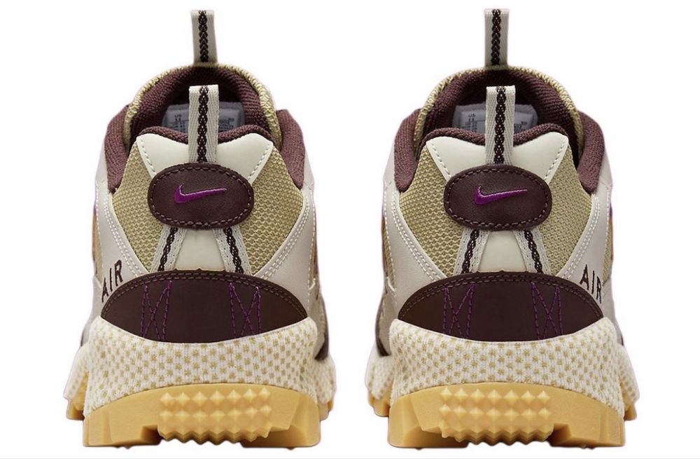 Nike Air Humara  sneakers нові