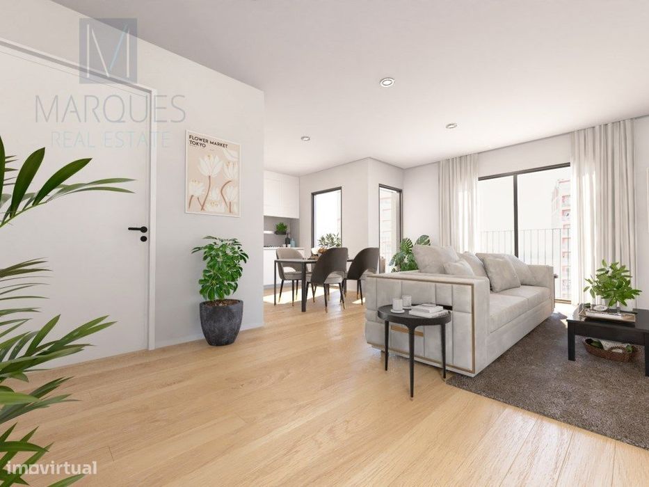 Apartamento T1 com Arrumos em Vale Milhaços - Corroios