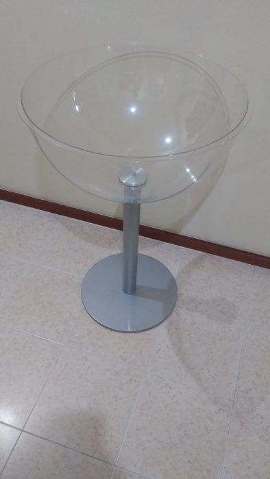 Expositor Centro Cesto acrílico Ø60cm