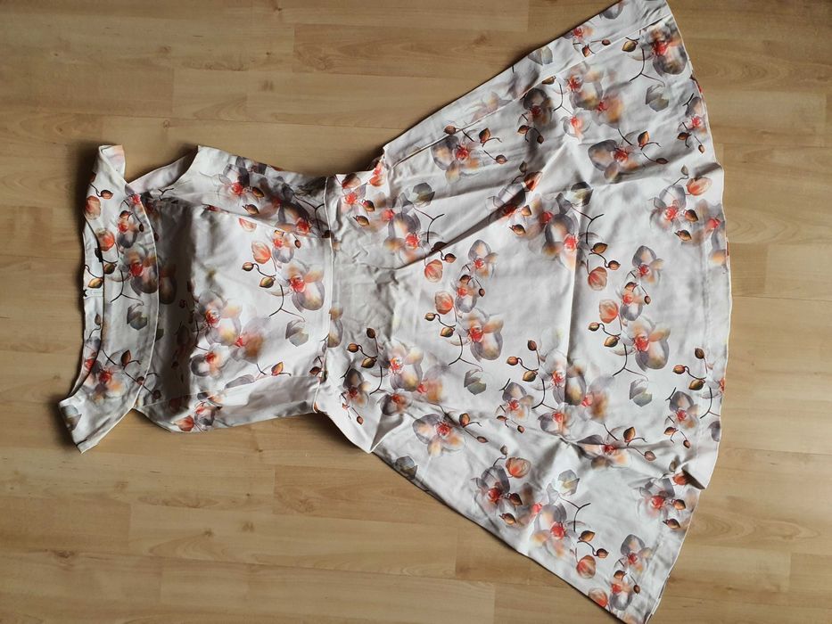 Sukienki letnie Orsay