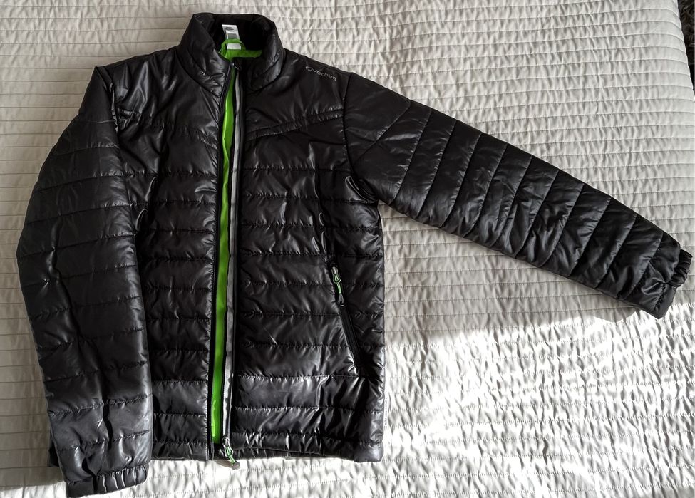 Куртка чорна