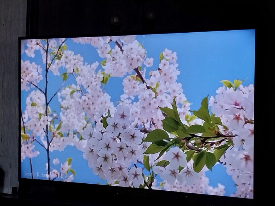 Большой телевизор AKAI UA65UHD22T2S