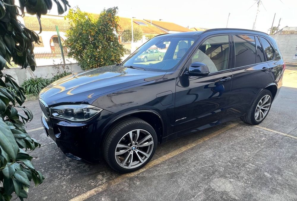 BMW X5 40e xDrive Pack M