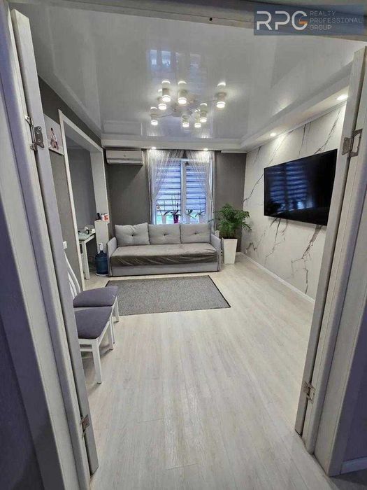 Продам 3к квартиру з хорошим ремонтом вул. Академіка Заболотного