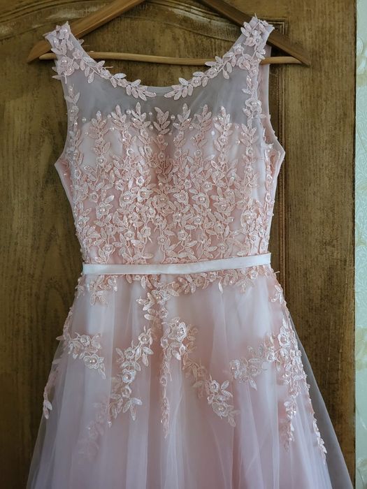 Платье вечернее длинное