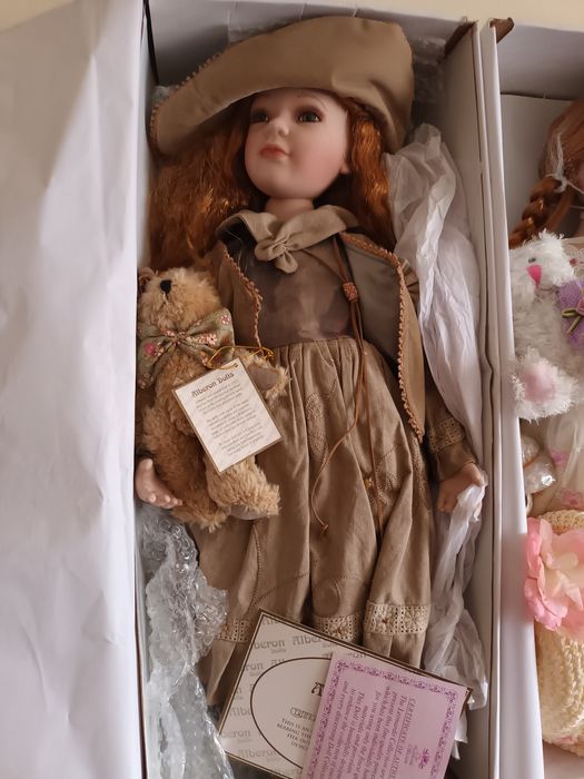 Bonecas Porcelana Alberon Dolls