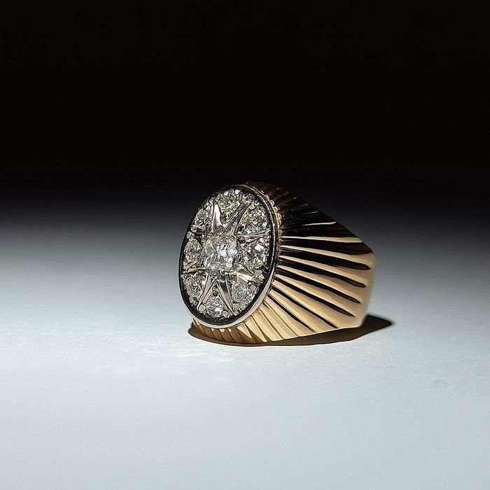 Sygnet pierścionek ze złota próby 583 z brylantami rozmiar 9 eu 20