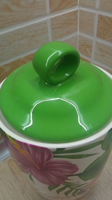 Увага, гарний подарунок Продам продам нова ємкість на кухні
