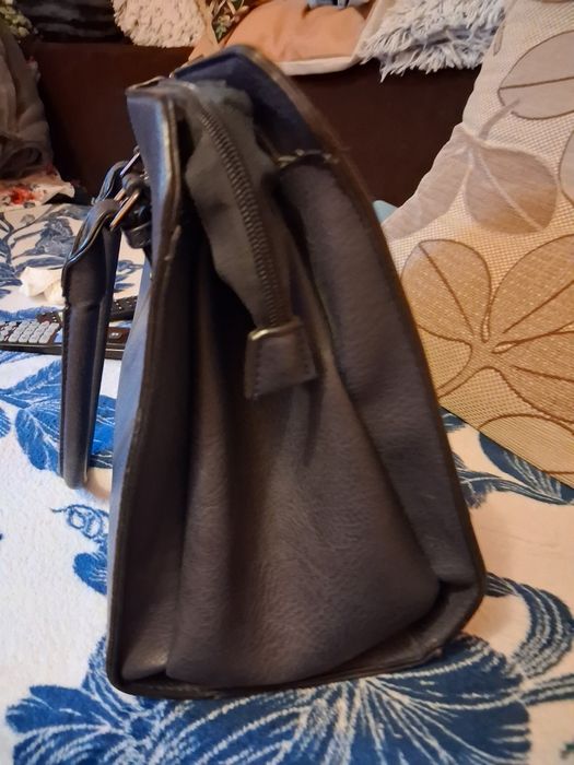 Torba pojemna sztywna damska