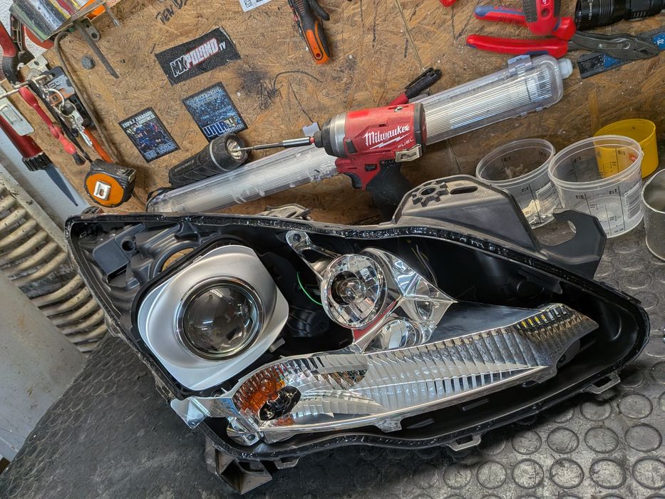 Naprawa i regeneracja lamp samochodowych