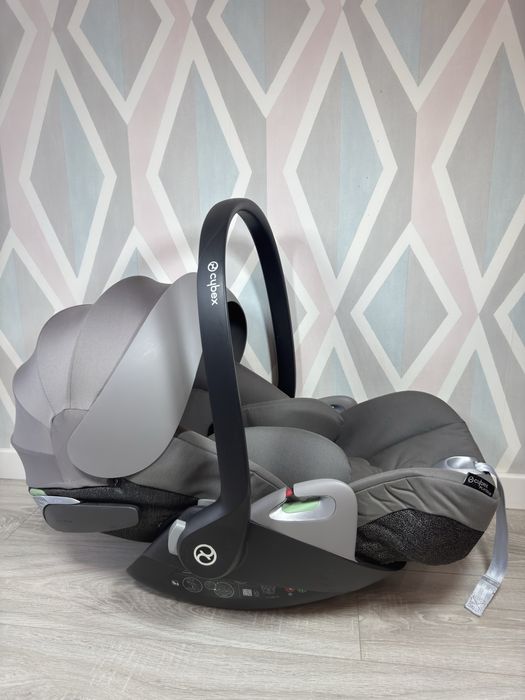 Автокрісло Cybex cloud T