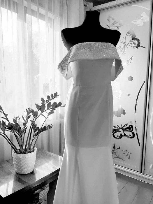 Сукня плаття весільне вечірнє