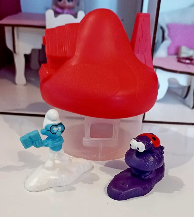 Іграшки, в хорошому стані.