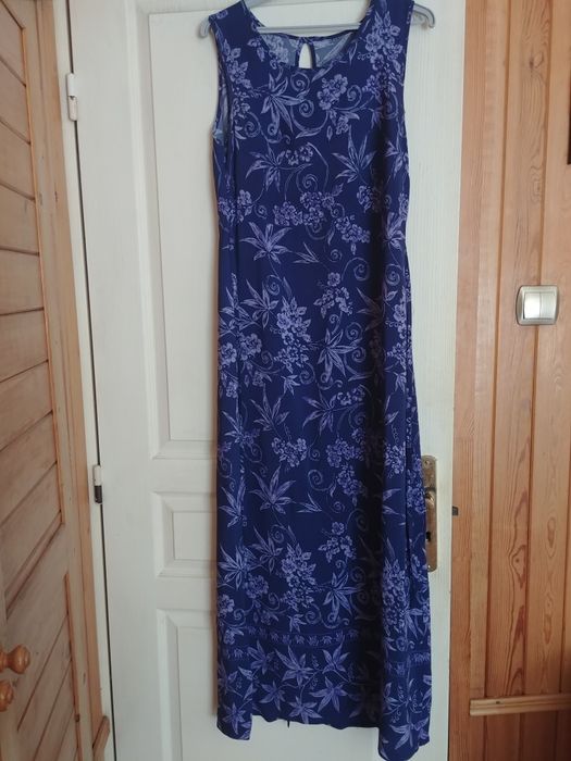 Długa sukienka letnia 38
