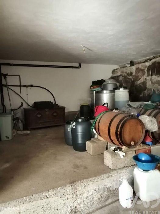 Prédio T4 em Loivos e Póvoa de Agrações de 550,00 m2