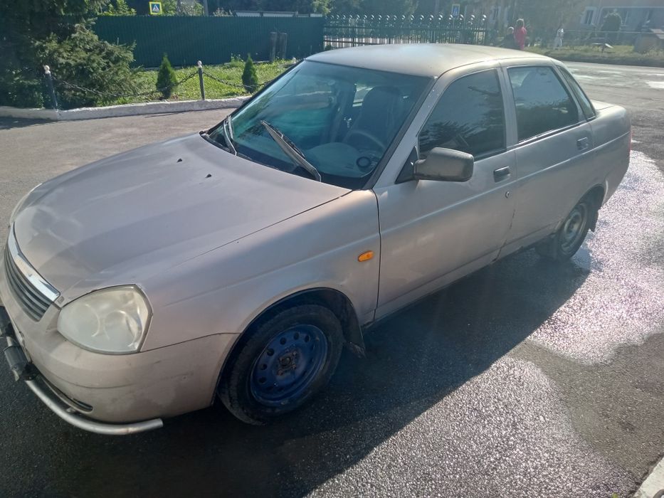 автомобіль ВАЗ 2170