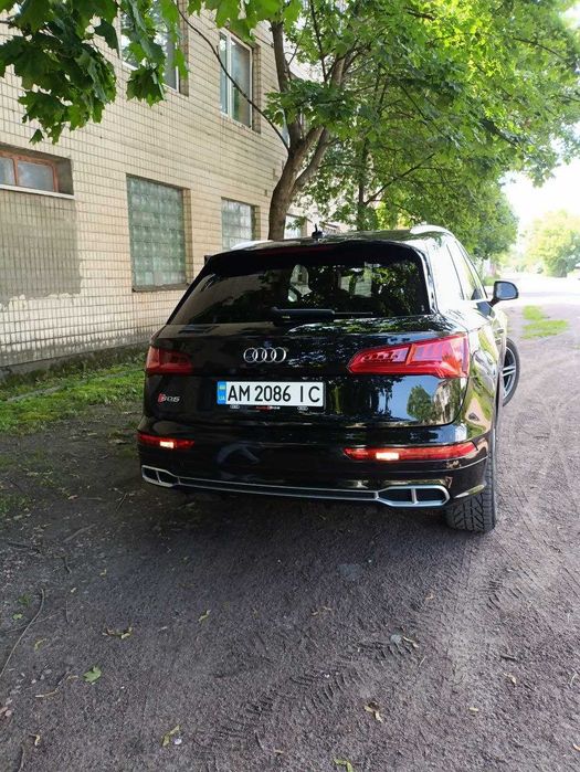 продам Audi Sq5 Premium Plus