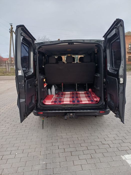 Продаю машину перший власник в Україні