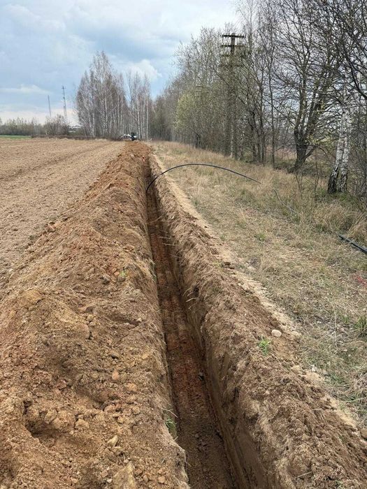 Usługi koparko ładowarką, minikoparką, roboty ziemne, niwelacja