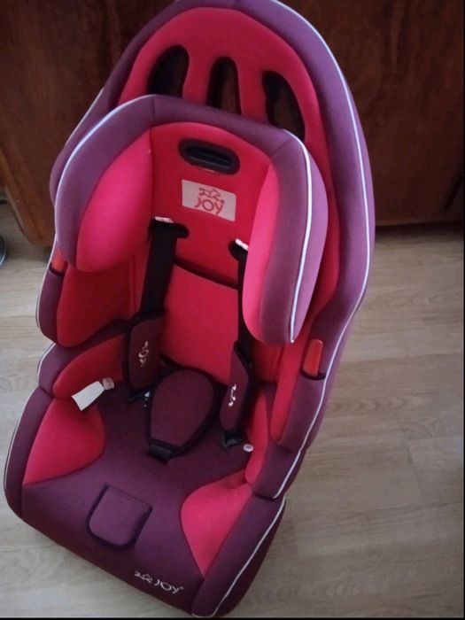 Автокрісло дитяче