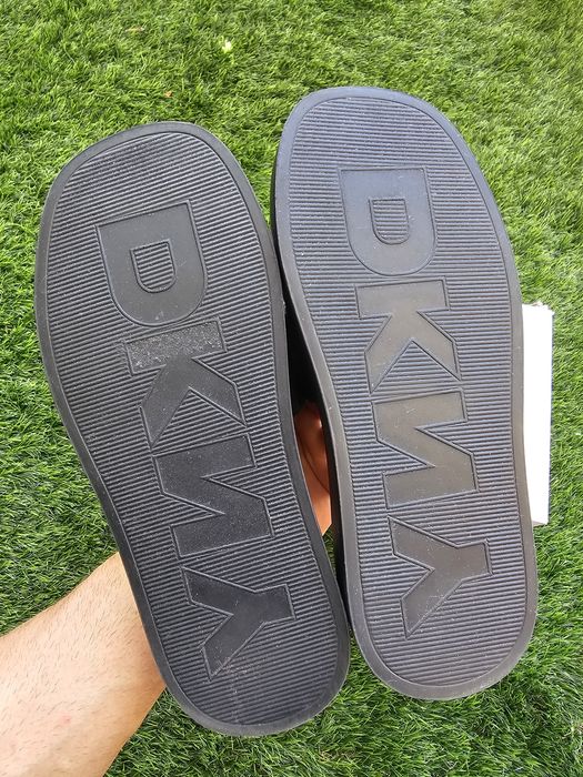 Klapki DKNY Ondara Platform SL Czarne r. 40