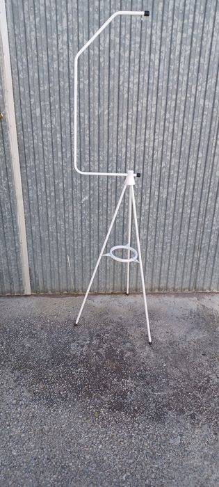 Vendo este soporte de gaiola