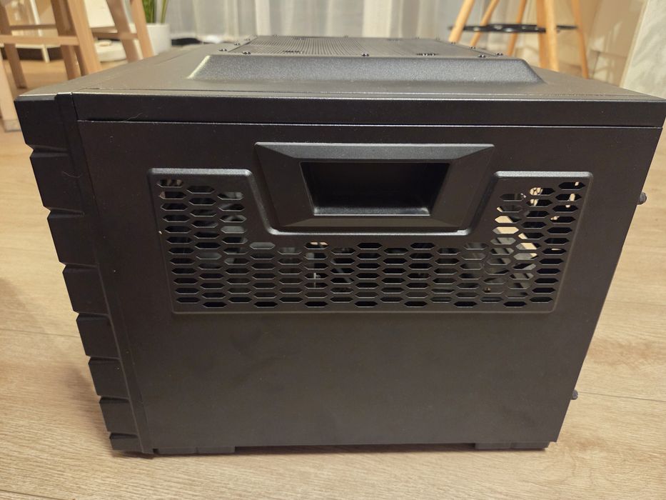 Czarna obudowa Cooler Master HAF XB EVOLUTION czarna USB 3.0