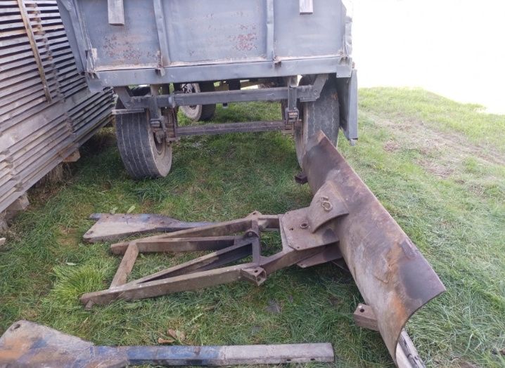 Лопата (відвал) для очищення снігу  саморобна