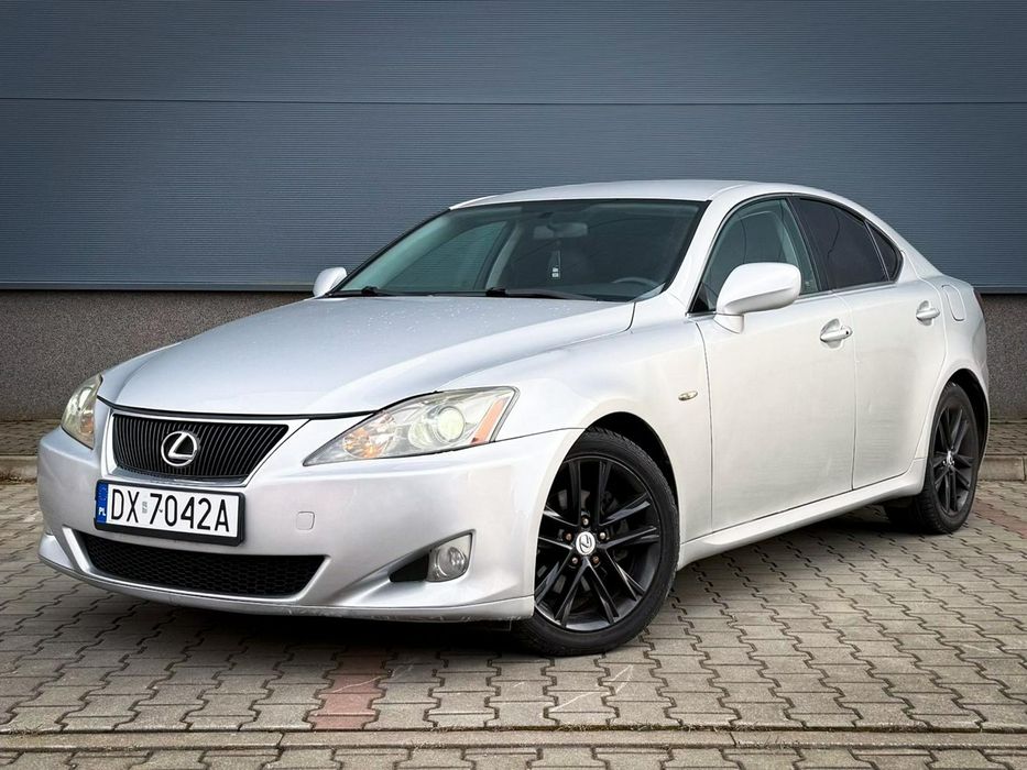Lexus IS 250 2.5 V6 208KM Niski przebieg Automat RWD Skóra Xenon