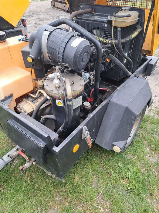 Kompresor spalinowy mobliny sprężarka Doosan 7/31E  piaskowania Kat. b