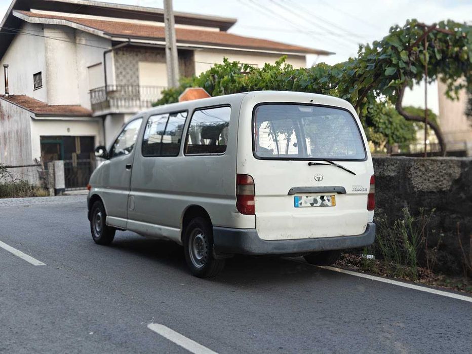 Toyota hiace - com direção assistida