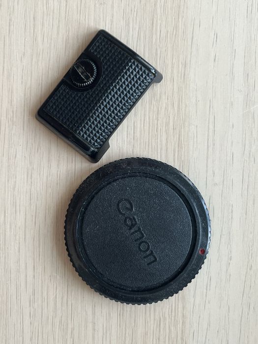 Grip uchwyt do Canona A1 lub AE1 program i zaślepka do body canon FD