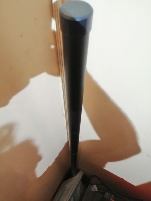 Candeeiro de Pé LED c/Comando e Sensor Som Rítmico (RGB) - Novo