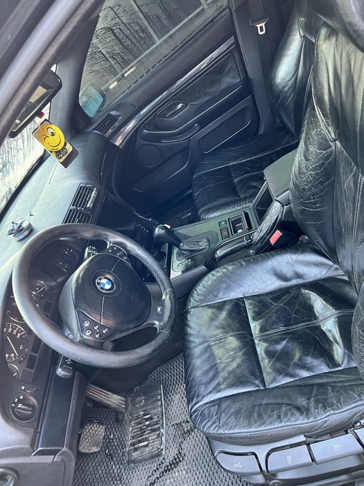 Продам БМВ е39 М57 3.0 дизель автомат