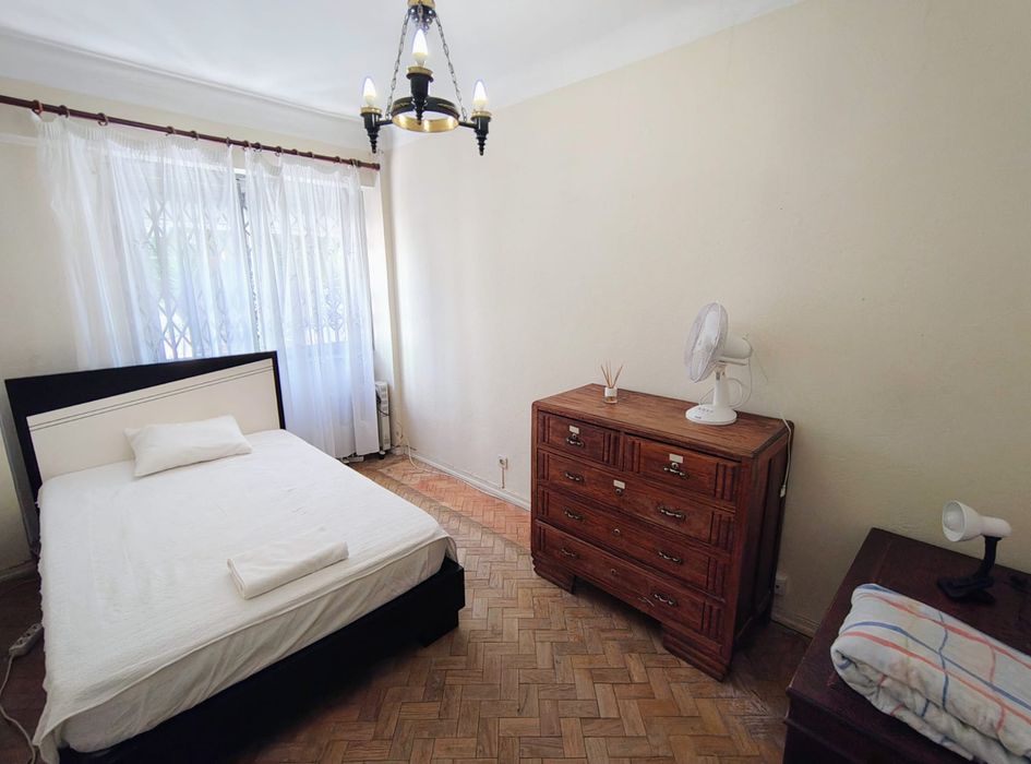 Quarto benfica bairro Pedralvas