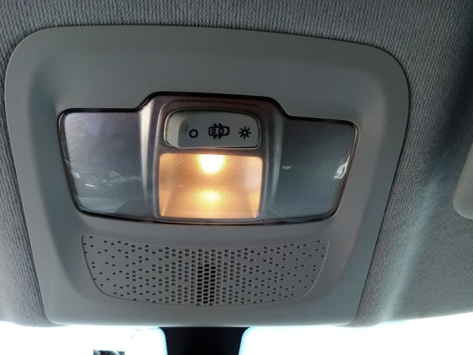 Plafonier frente PEUGEOT 208