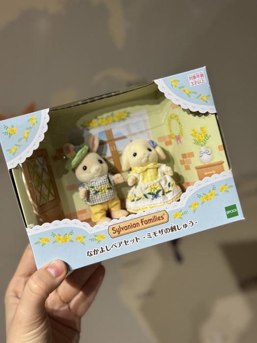 Sylvanian families Mimosa Emroidery Best Friends Pair rabbits / Мімоза