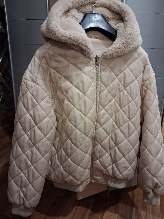 Куртка  для зими з капішоном