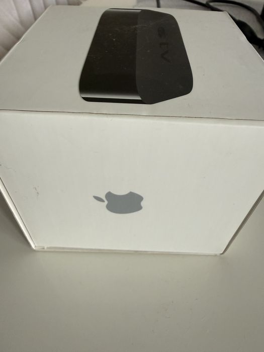 Медіаплеєр, тв-приставка Apple TV A1469